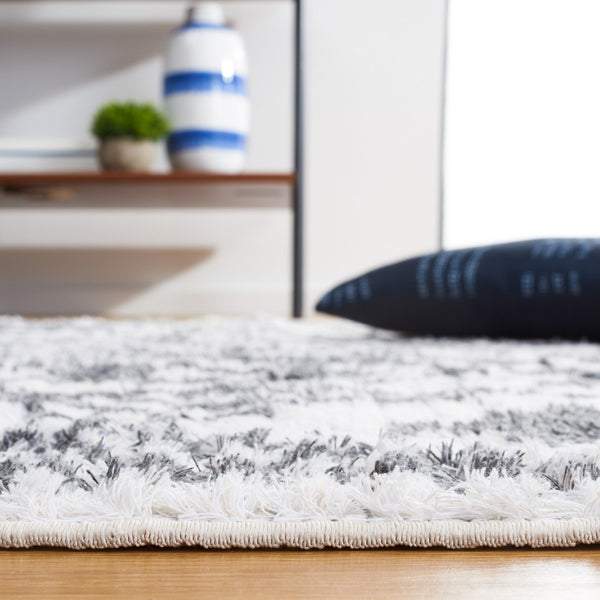 Safavieh Augustine 827 Power Loomed 8% Polyester/92% Recycle cotton Rug AGT827F-9