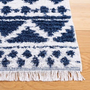 Safavieh Augustine 847 Power Loomed 8% Polyester/92% Recycle cotton Rug AGT847N-9