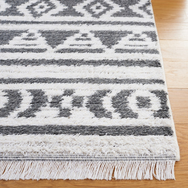 Safavieh Augustine 849 Power Loomed 8% Polyester/92% Recycle cotton Rug AGT849F-9
