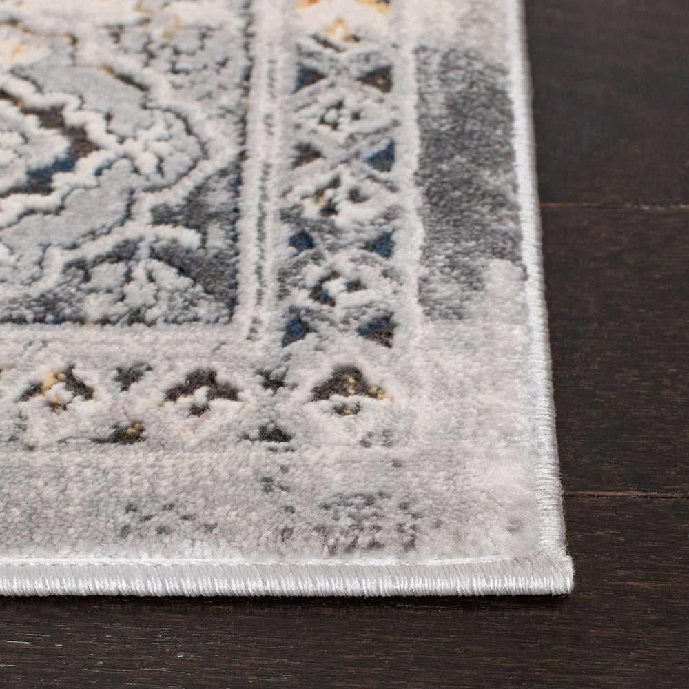 Alhambra 600 Alhambra 629 Traditional Power Loomed 60% Polypropylene, 40% Shrink Poly Rug Cream / Grey