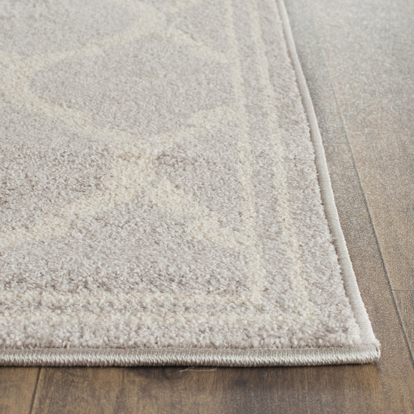 Safavieh Amherst 415 Power Loomed 67% Polypropylene 18% Fibrillated Polypropylene 8% Latex 7% Poly-cotton(warp) Rug AMT415B-29