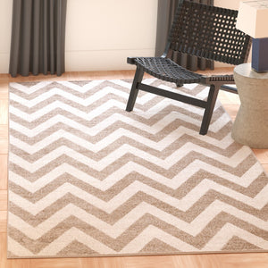 Safavieh Amherst 419 Power Loomed 67% Polypropylene 18% Fibrillated Polypropylene 8% Latex 7% Poly-cotton(warp) Rug AMT419S-27