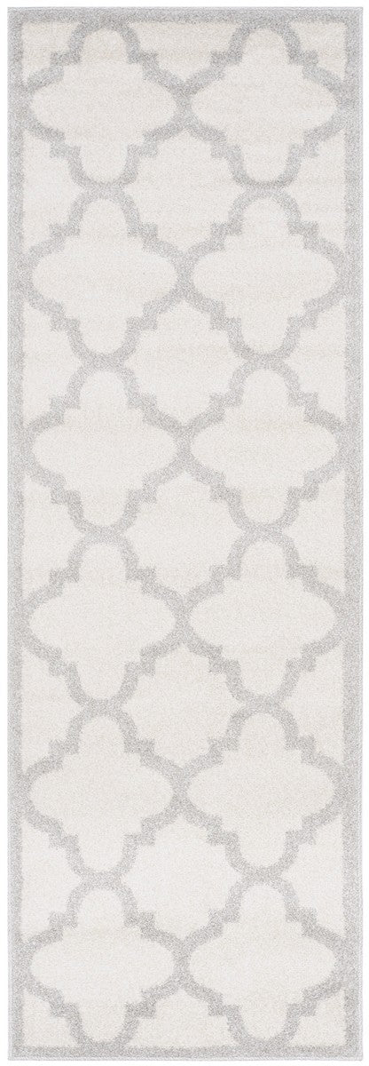 Safavieh Amherst 423 Power Loomed 67% Polypropylene 18% Fibrillated Polypropylene 8% Latex 7% Poly-cotton(warp) Rug AMT423E-3