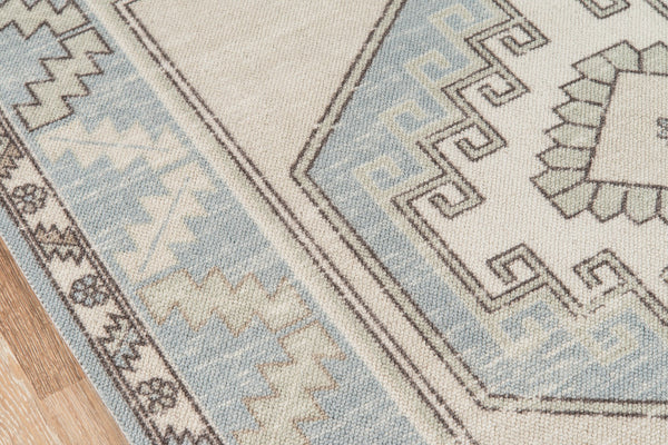 Momeni Anatolia ANA-2 Machine Made Traditional Medallion Indoor Area Rug Light Blue 9'9" x 12'6" ANATOANA-2LBL99C6