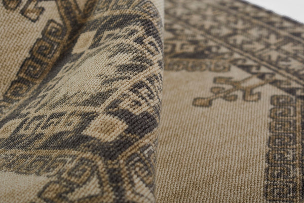 Momeni Anatolia ANA10 Machine Made Traditional Medallion Indoor Area Rug Charcoal 9'9" x 12'6" ANATOANA10CHR99C6