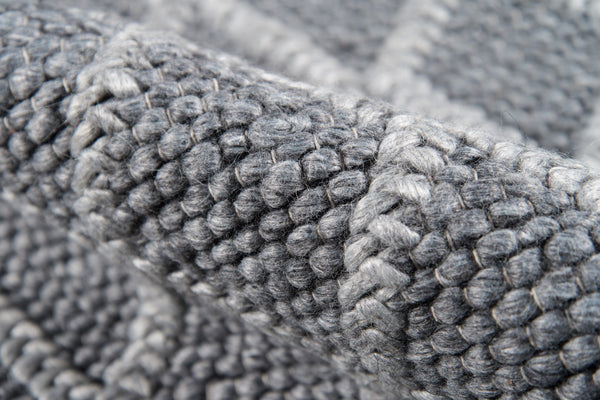 Momeni Andes AND-7 Hand Woven Contemporary Trellis, Geometric Indoor Area Rug Charcoal 8'9" x 11'9" ANDESAND-7CHR89B9