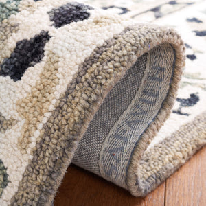 Safavieh Aspen 129 Hand Tufted 85% Wool/15% Cotton Bohemian Rug APN129A-8