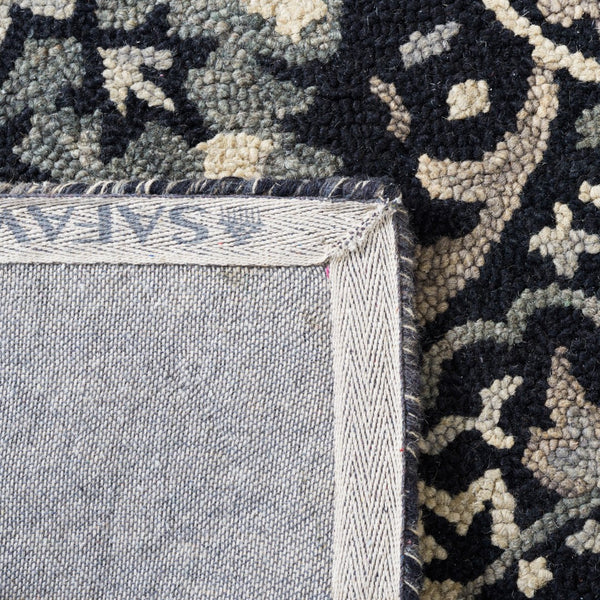 Safavieh Aspen 141 Hand Tufted 85% Wool/15% Cotton Bohemian Rug APN141Z-8