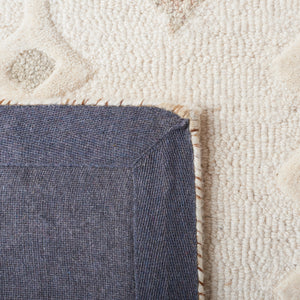 Artistry 501 Hand Tufted 85% Wool, 15% Cotton Bohemian Rug Ivory / Sage 85% Wool, 15% Cotton ARR501A-5