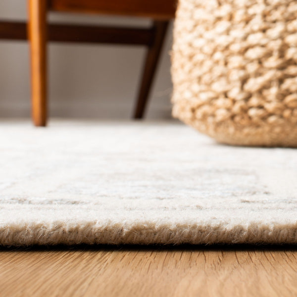 Artistry 600 Artistry 665  Hand Tufted 50% Wool, 50% Viscose Rug Ivory / Beige