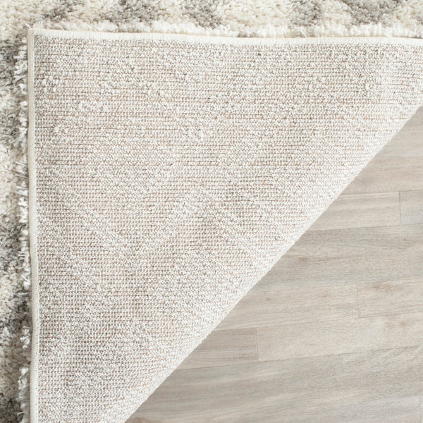 Safavieh Arizona Shag 740 Power Loomed 60% Polypropylene/35% Jute/5% Polyester Rug ASG740A-26