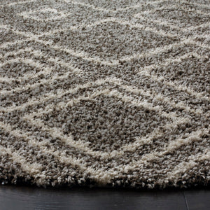Safavieh Arizona Shag 744 Power Loomed 60% Polypropylene/35% Jute/5% Polyester Rug ASG744B-26