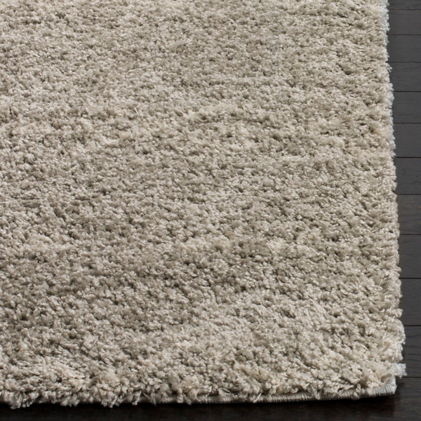 Safavieh Arizona Shag 745 Power Loomed 60% Polypropylene/35% Jute/5% Polyester Rug ASG745D-26