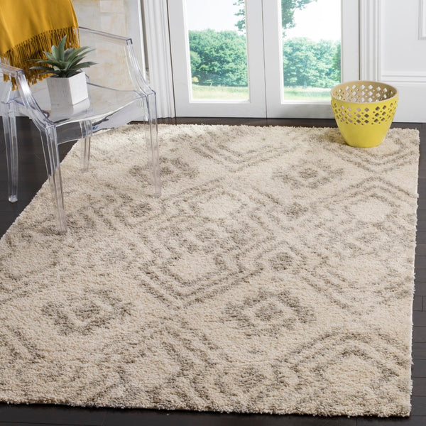 Safavieh Arizona Shag 746 Power Loomed 60% Polypropylene/35% Jute/5% Polyester Rug ASG746G-4