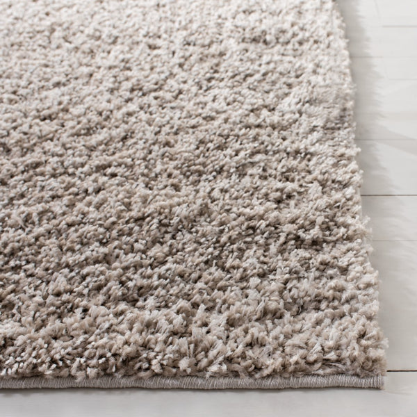 Safavieh Arizona Shag 820 Power Loomed 60% Polypropylene/35% Jute/5% Polyester Rug ASG820D-4
