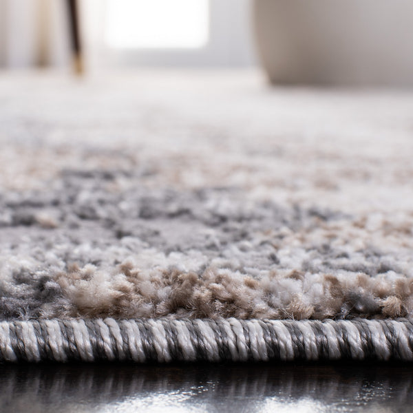 Aston 700 Aston 713 Contemporary Power Loomed 100% Polypropylene Friese Rug Ivory / Grey