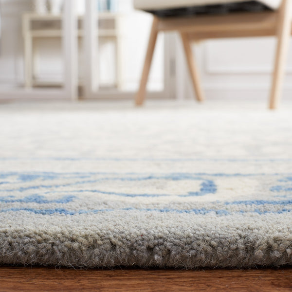 Safavieh Antiquity 860 Hand Tufted Wool Rug AT860F-8