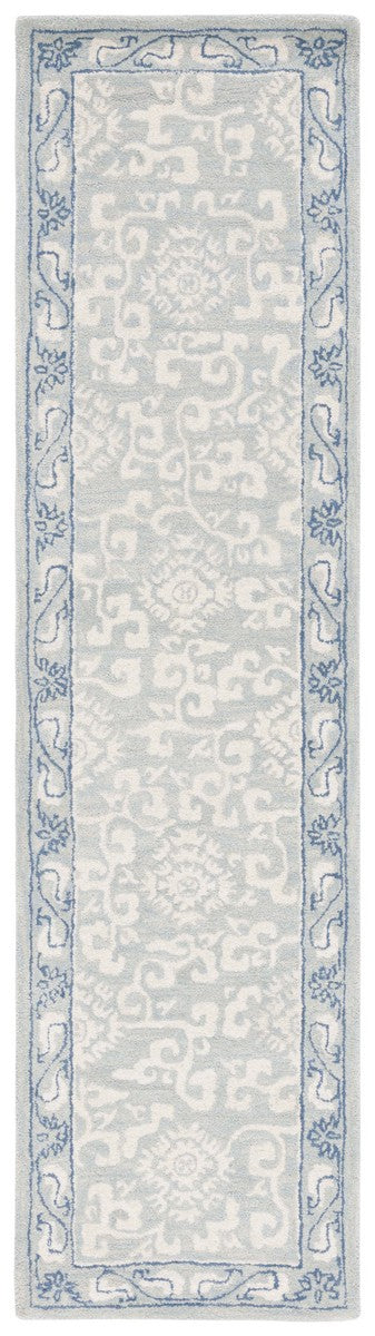 Safavieh Antiquity 860 Hand Tufted Wool Rug AT860L-8