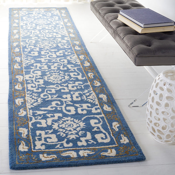 Safavieh Antiquity 860 Hand Tufted Wool Rug AT860M-8