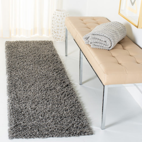 Safavieh August Shag 200 Power Loomed Polypropylene Shag & Flokati Rug AUG200F-9