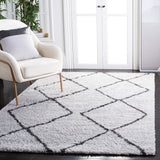 Safavieh August 500 Power Loomed 50% Jute/45% Polypropylene/5% Polyester Shag Rug AUG572F-9