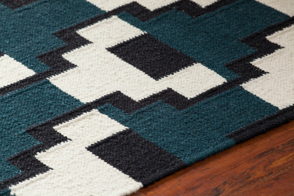 Chandra Rugs Avon 100% Wool Hand-Woven Contemporary Flatweave Rug Blue/ Black/ White  7'9 x 10'6
