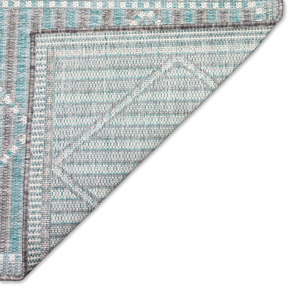 Trans-Ocean Liora Manne Malibu Checker Diamond Casual Indoor/Outdoor Power Loomed 88% Polypropylene/12% Polyester Rug Aqua 7'10" x 9'10"