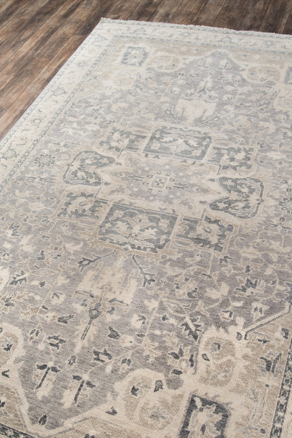 Momeni Banaras BNR-4 Hand Knotted Traditional Medallion Indoor Area Rug Grey 9'6" x 13'6" BANARBNR-4GRY96D6