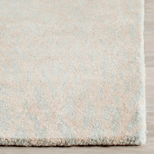 Safavieh Bella 115 Hand Tufted Wool Rug BEL115D-2