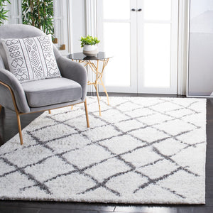 Safavieh Berber Shag 162 Power Loomed 50% Jute/45% Polypropylene/5% Polyester Shag & Flokati Rug BER162C-9