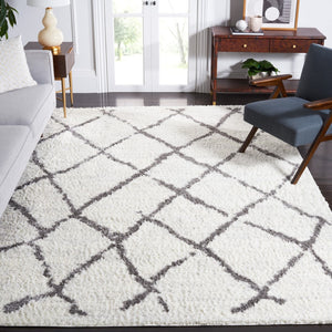 Safavieh Berber Shag 162 Power Loomed 50% Jute/45% Polypropylene/5% Polyester Shag & Flokati Rug BER162C-9
