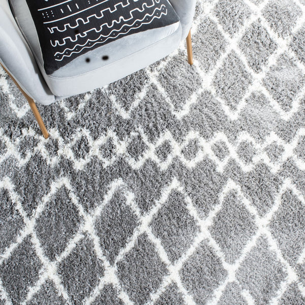 Safavieh Berber Shag 165 Power Loomed 50% Jute/45% Polypropylene/5% Polyester Shag & Flokati Rug BER165B-9