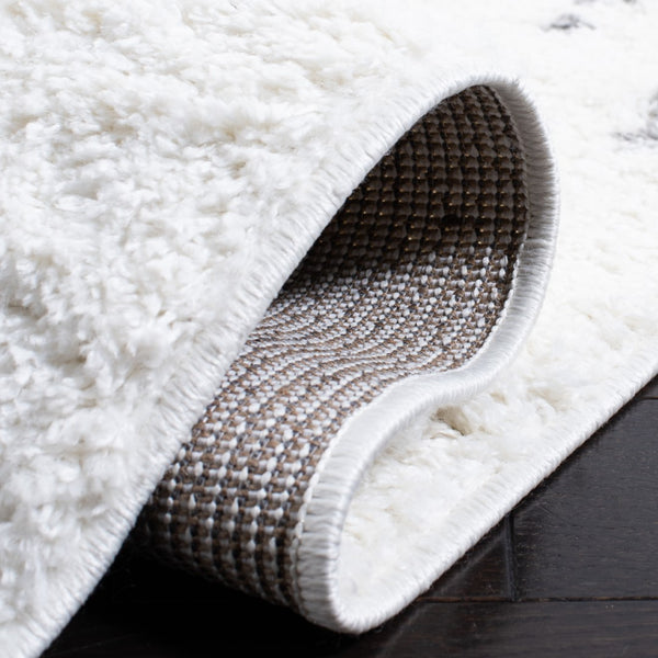 Safavieh Berber Shag Power Loomed 50% Jute/45% Polypropylene/5% Polyester Rug BER166A-6