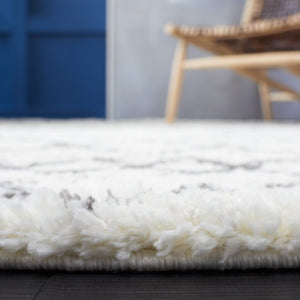 Safavieh Berber Shag 194 Power Loomed 50% Jute/45% Polypropylene/5% Polyester Shag & Flokati Rug BER194A-9