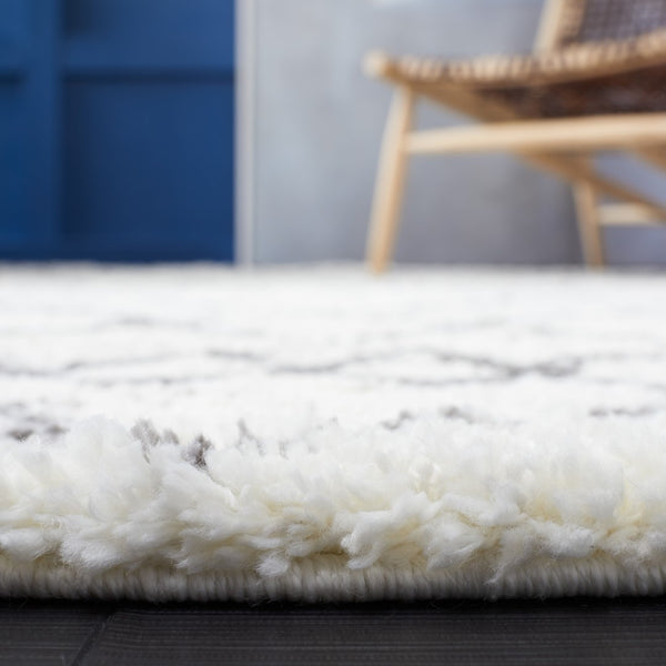 Safavieh Berber Shag 194 Power Loomed 50% Jute/45% Polypropylene/5% Polyester Shag & Flokati Rug BER194A-9