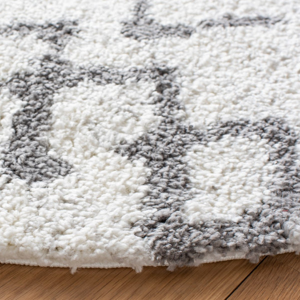 Safavieh Berber Shag 194 Power Loomed 50% Jute/45% Polypropylene/5% Polyester Shag & Flokati Rug BER194A-9