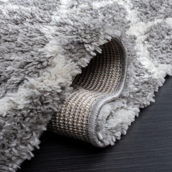 Safavieh Berber Shag 194 Power Loomed 50% Jute/45% Polypropylene/5% Polyester Shag & Flokati Rug BER194F-9