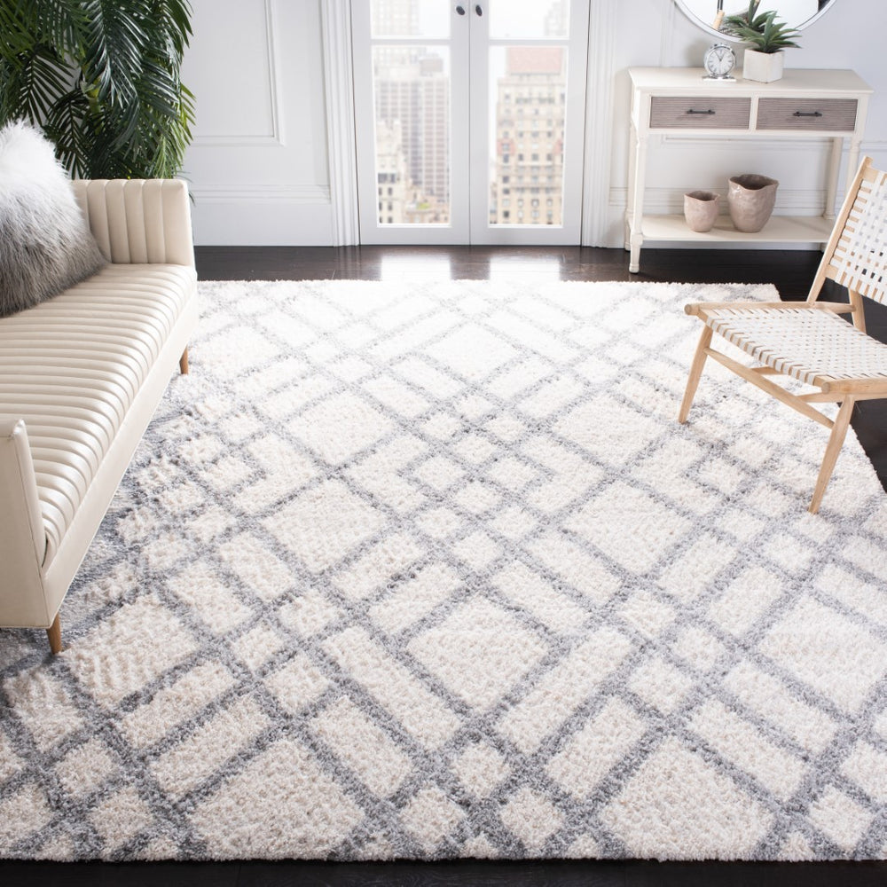 Safavieh Berber Shag 214 Power Loomed Polypropylene Shag & Flokati Rug BER214A-8SQ