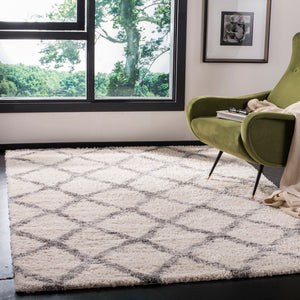 Safavieh Berber Shag 215 Power Loomed Polypropylene Shag & Flokati Rug BER215B-5SQ