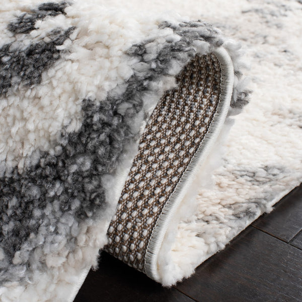 Safavieh Berber Shag 402 Power Loomed Polypropylene Pile Shag & Flokati Rug BER402F-9