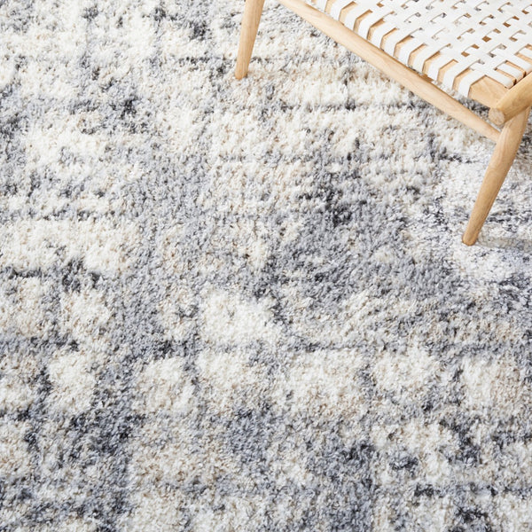 Safavieh Berber Shag 410 Power Loomed Polypropylene Pile Shag & Flokati Rug BER410F-9