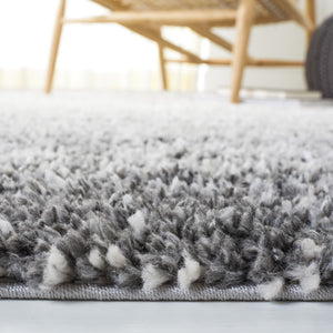Safavieh Berber Shag 420 Power Loomed Polypropylene Pile Shag & Flokati Rug BER420F-9
