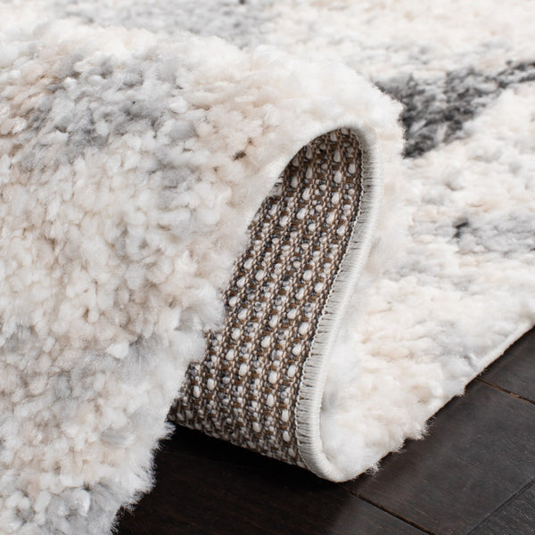 Safavieh Berber Shag 422 Power Loomed Polypropylene Pile Shag & Flokati Rug BER422F-9