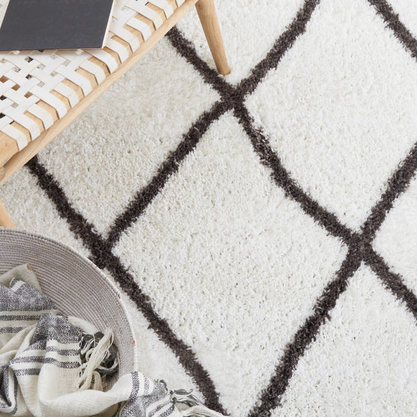 Safavieh Berber Shag 522 Flat Weave Polyester Shag - Contemporary Rug BER522F-9