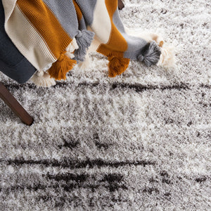 Safavieh Berber Shag 539 Flat Weave Polyester Shag - Contemporary Rug BER539F-5