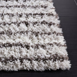 Safavieh Berber Shag 545 Flat Weave Polyester Shag - Contemporary Rug BER545F-9