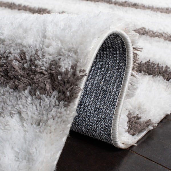 Safavieh Berber Shag 557 Flat Weave Polyester Shag - Contemporary Rug BER557F-9