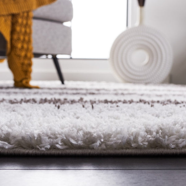 Safavieh Berber Shag 561 Flat Weave Polyester Shag - Contemporary Rug BER561F-9