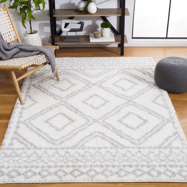 Safavieh Berber Shag 589 Flat Weave Polyester Shag - Contemporary Rug BER589A-9