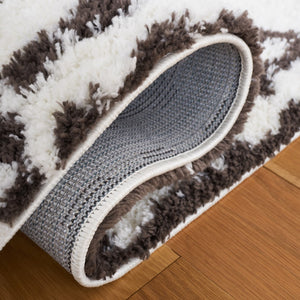 Safavieh Berber Shag 589 Flat Weave Polyester Shag - Contemporary Rug BER589B-9